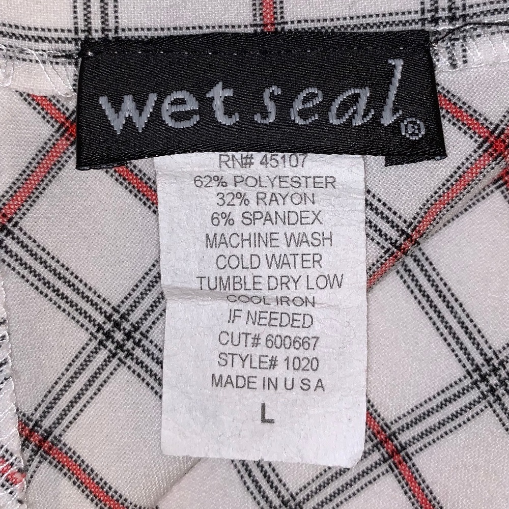 ❌SOLD❌ Wet Seal | pleated skirt - Picture 6 of 6